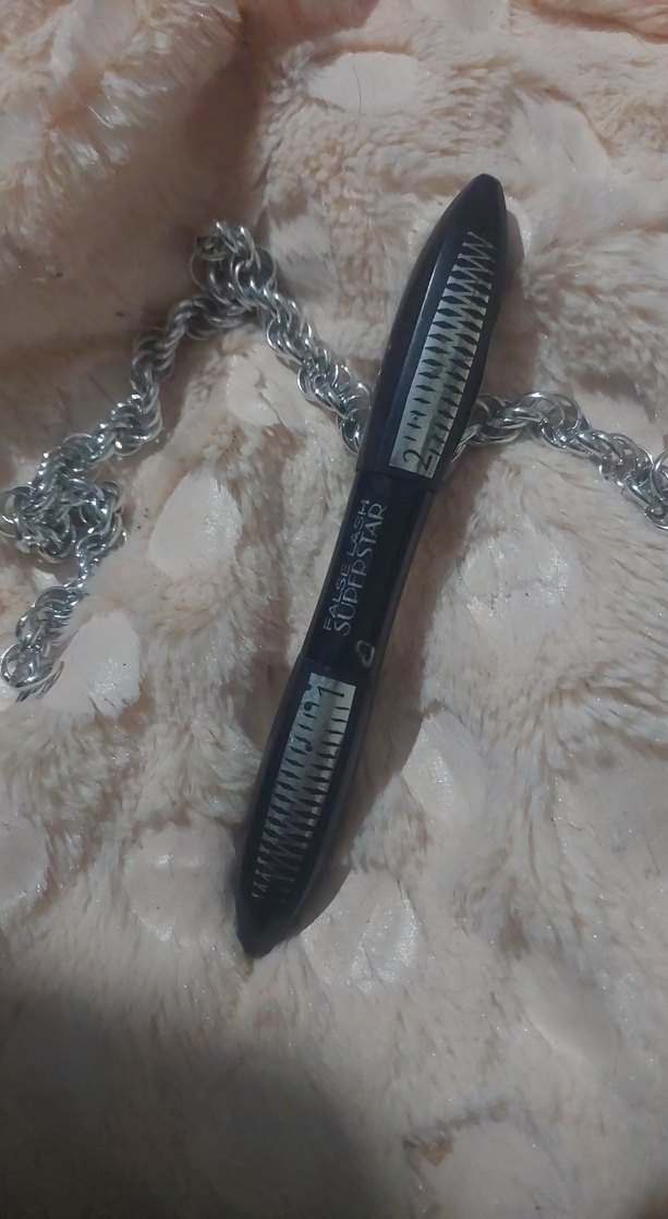 loreal marka Parlak Siyah Maskara - Görsel 4