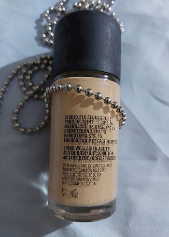 Beden MAC Studio Fix Fluid SPF15 Fondöten