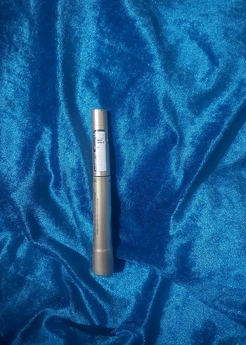 loreal  marka siyah Maskara Gri Tonlarda - Görsel 6