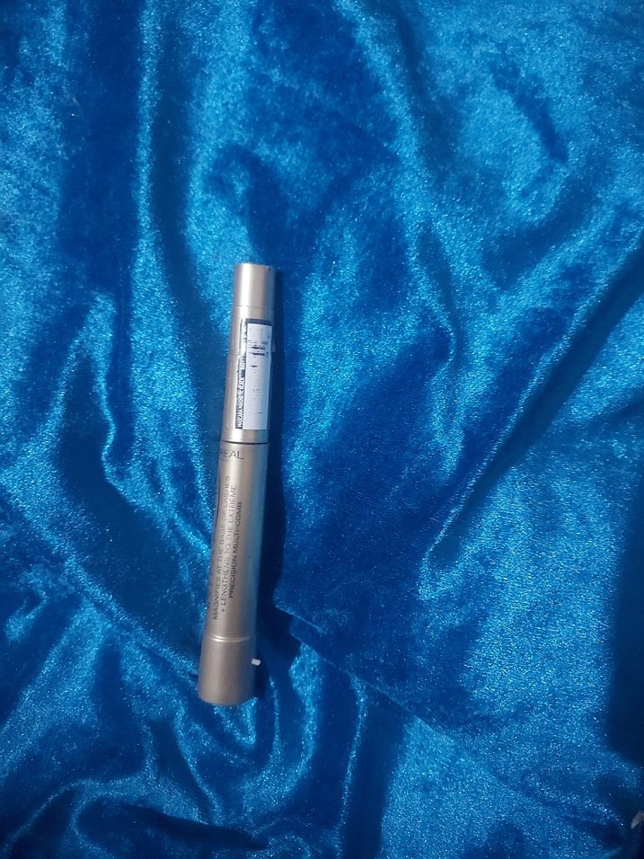 loreal  marka siyah Maskara Gri Tonlarda - Görsel 4