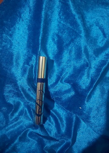 essence siyah Parlak Maskara - Görsel 6