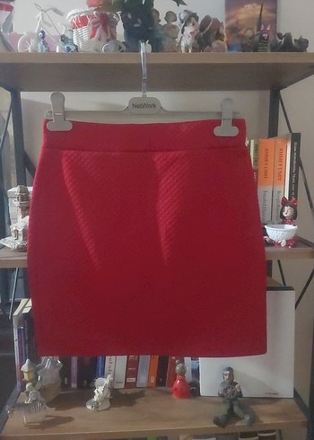 Kırmızı Pilili Kadın Mini Etek - Görsel 2