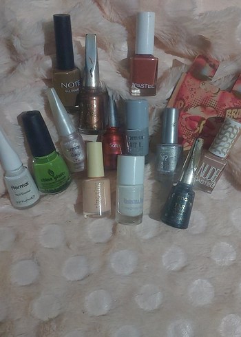 Çeşitli Renklerde Oje Seti - Görsel 3