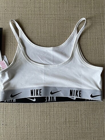 xs Beden Nike sporcu sutyeni