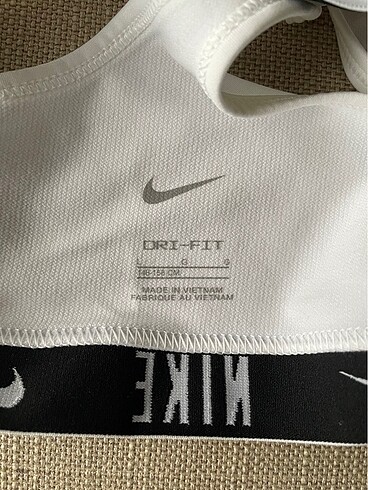 xs Beden beyaz Renk Nike sporcu sutyeni