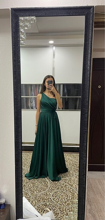 Zümrüt Yeşili Tek Omuz Abiye