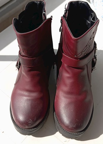 Bordo Deri Tokalı Biker Kadın Bot