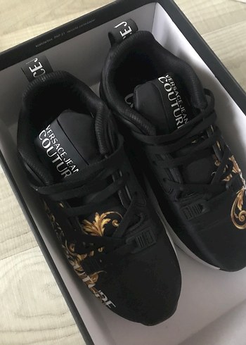 Orjinal versace spor ayakkabı - Görsel 4