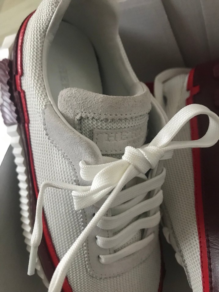 Beyaz-Kırmızı Bağcıklı Kadın ayakkabı - Görsel 3