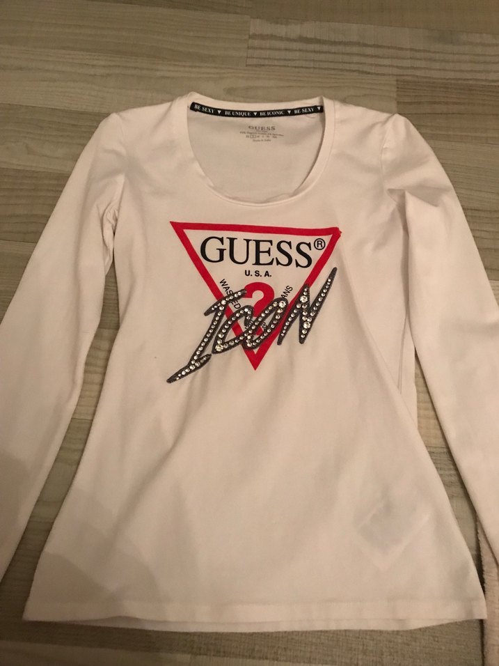 Guess Beyaz Baskılı Kadın Tişört - Görsel 3