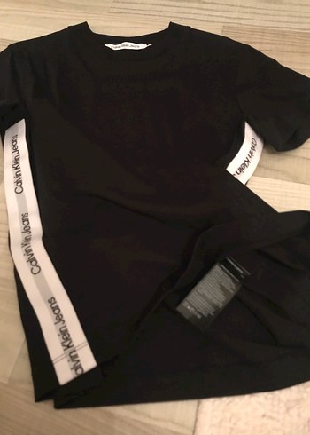 Orj Calvin klein tshirt - Görsel 2