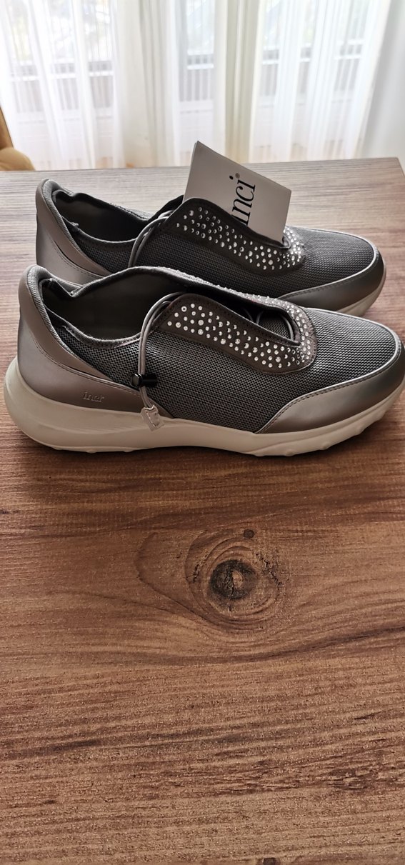 İnci Gri Zincir Detaylı Kadın Dolgu Topuk Spor Ayakkabı - Görsel 2