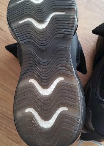 Siyah Fiyonklu Blok Topuklu Kadın Spor Ayakkabı - Görsel 5