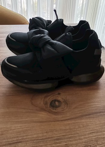 Siyah Fiyonklu Blok Topuklu Kadın Spor Ayakkabı - Görsel 3