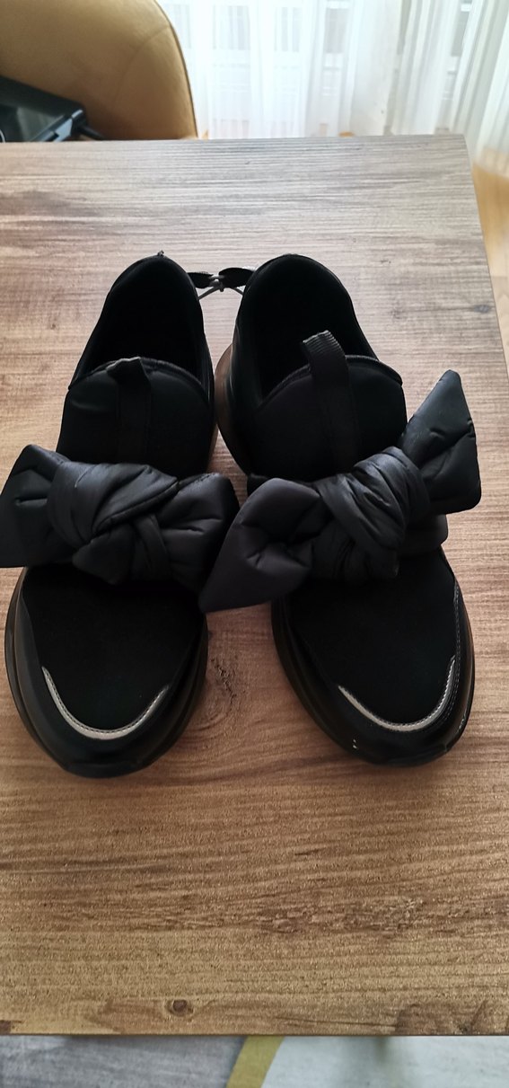 Siyah Fiyonklu Blok Topuklu Kadın Spor Ayakkabı - Görsel 2