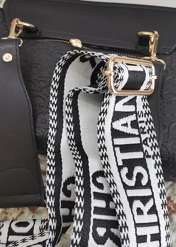 Tokalı Siyah Yılan Derisi Desenli Kadın Çanta - Görsel 7