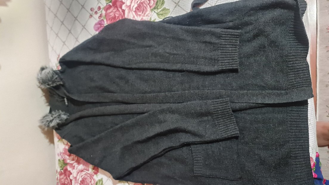 Gri Uzun Yün Kadın Hırka - Görsel 3