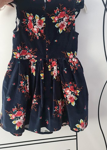 Çiçek Desenli Kolsuz Kız Çocuk Elbise 4.5 yaş - Görsel 6