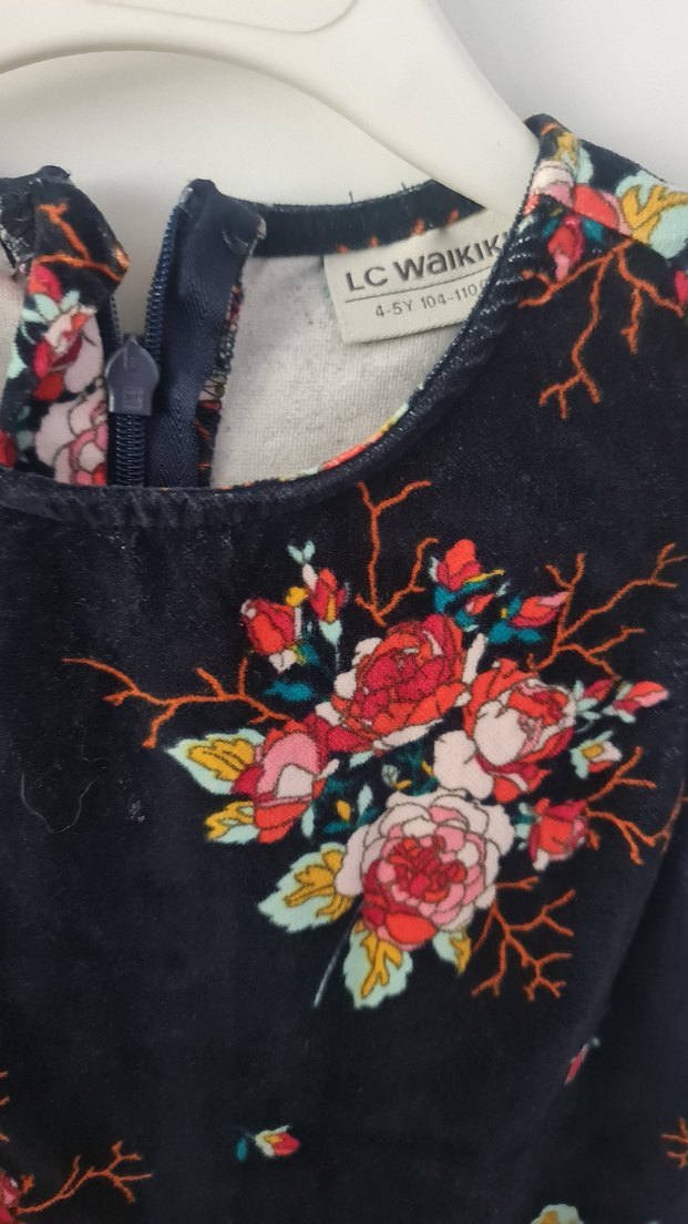 Çiçek Desenli Kolsuz Kız Çocuk Elbise 4.5 yaş - Görsel 5