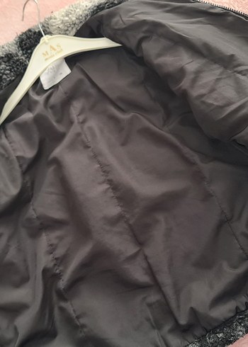 Gri Batik Desenli Kısa Peluş Mont - Görsel 3