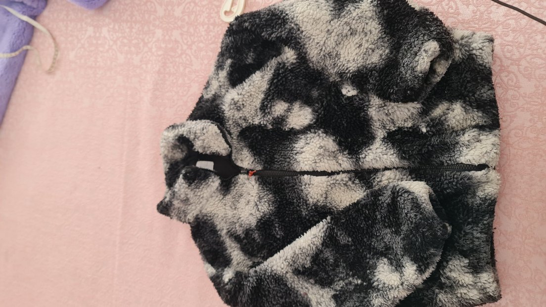 Gri Batik Desenli Kısa Peluş Mont - Görsel 4