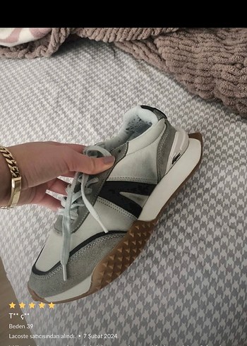 37 Beden beyaz Renk Lacoste Spor Ayakkabı