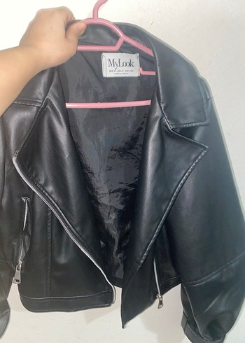 Kısa Siyah Deri Kadın Ceket - Görsel 2