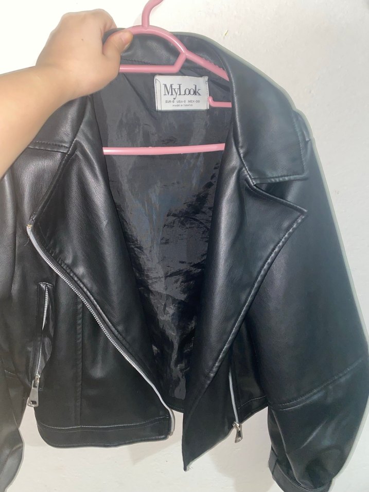 Kısa Siyah Deri Kadın Ceket - Görsel 2