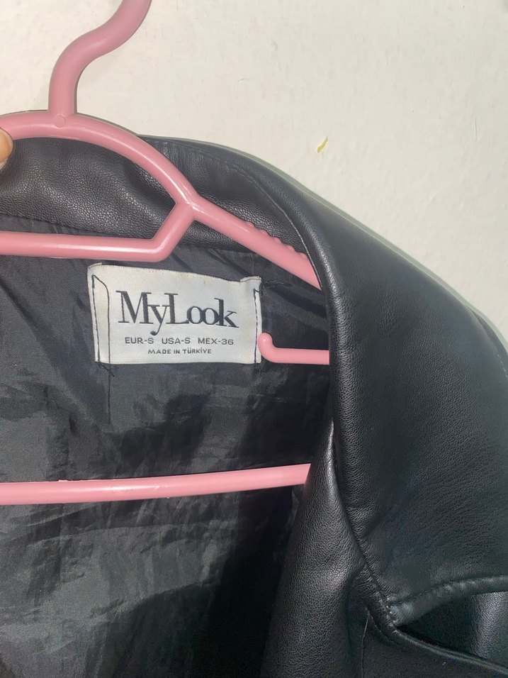 Kısa Siyah Deri Kadın Ceket - Görsel 4