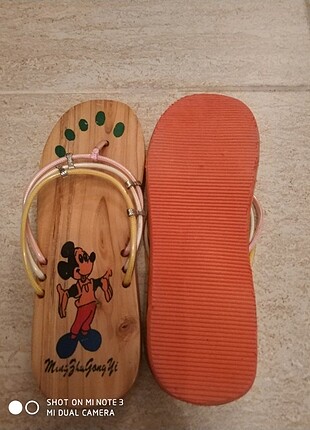 37 Beden Mickey Mouse sandalet