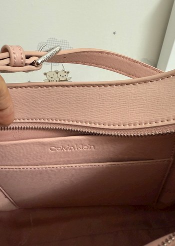  Beden Calvin klein Pudra Renk Minimalist Kadın Omuz Çantası