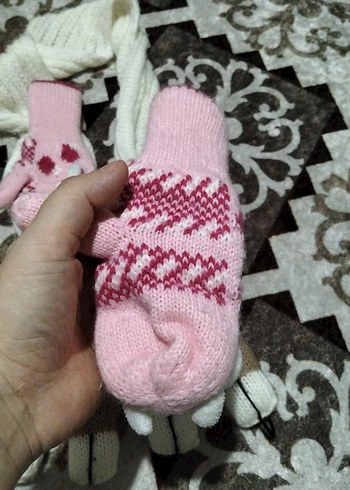 Pembe Nakışlı Örgü Çocuk Eldiveni - Görsel 3