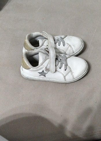 Kız Çocuk Beyaz Cırtcırtlı Spor Ayakkabı - Görsel 2