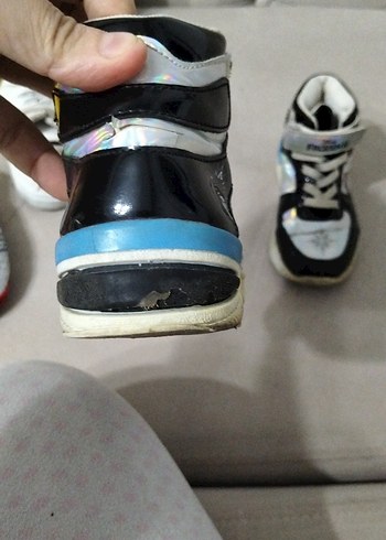 Kız Çocuk Beyaz Frozen II Baskılı Spor Ayakkabı - Görsel 4