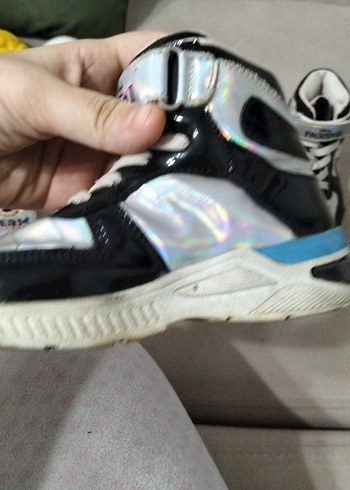 Kız Çocuk Beyaz Frozen II Baskılı Spor Ayakkabı - Görsel 3