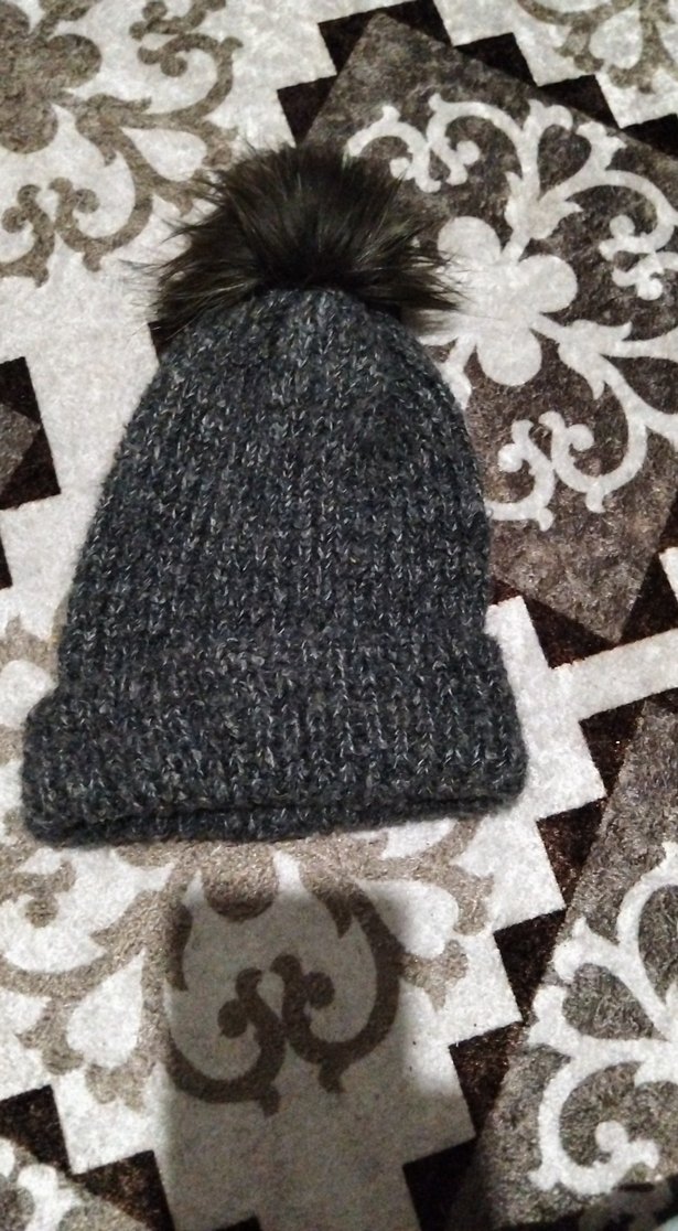 Renkli Örgü Kadın Bere Tane 100 tl'dir - Görsel 4