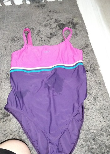 40 Beden Mor ve pembe atletik kesim kadın mayo