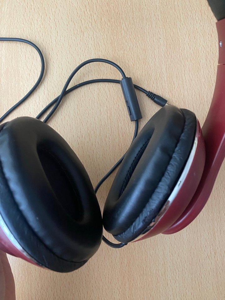 Kırmızı Kulaklık Seti - Görsel 3