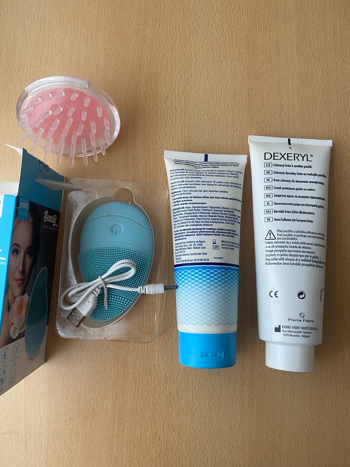 Vücut Nemlendirici Kremler ve yüz temizleme ve saç Masaj Seti - Görsel 2