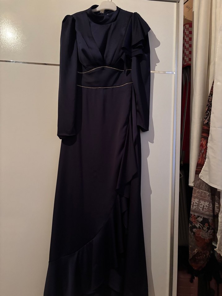 Kadın Siyah Uzun Kollu Drapeli Uzun Elbise - Görsel 4