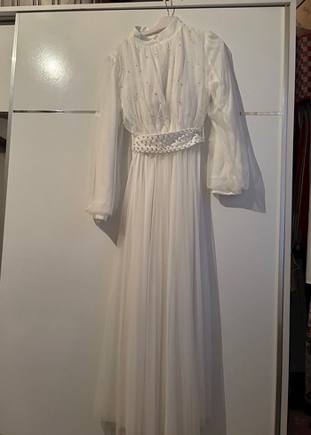 Beyaz Uzun Drapeli Kadın Elbise - Görsel 6