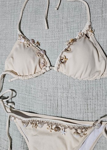 Diğer Deniz kabuğu Boncuk Detaylı Krem Bohem Bikini