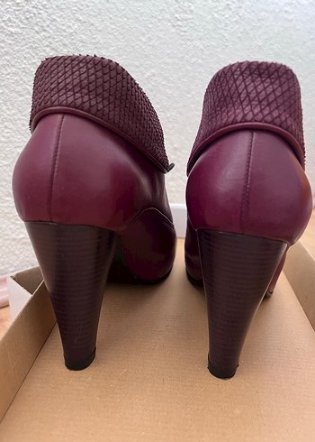 Bordo Parlak Yılan Desenli Kadın Platform Topuklu - Görsel 5