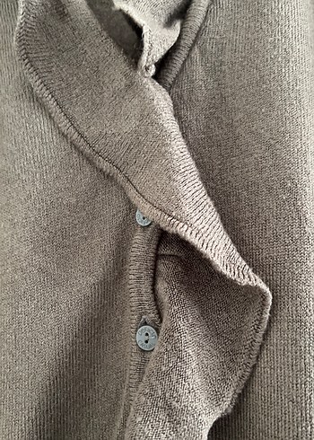 Kadın Kahverengi Fırfırlı V Yaka Hırka - Görsel 2