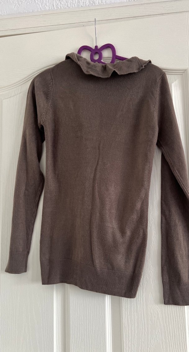 Kadın Kahverengi Fırfırlı V Yaka Hırka - Görsel 4