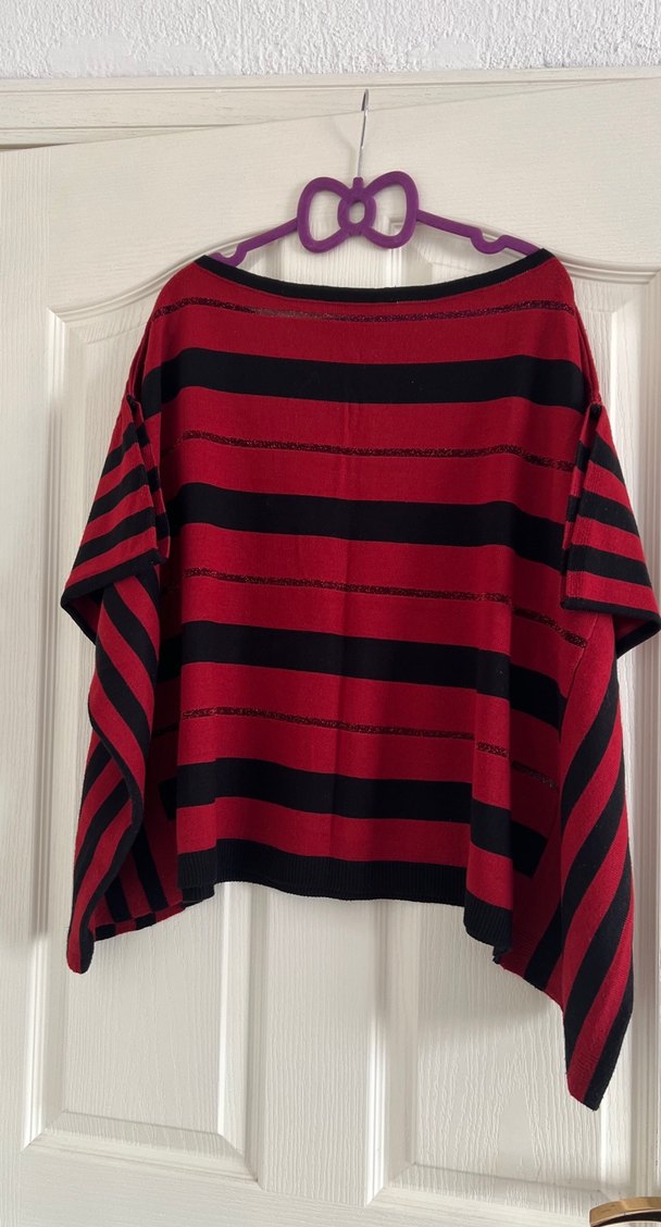 Kırmızı Siyah Çizgili Kadın Triko panço - Görsel 4