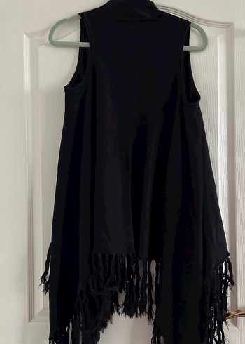 Püsküllü Siyah Kadın Yelek - Görsel 4