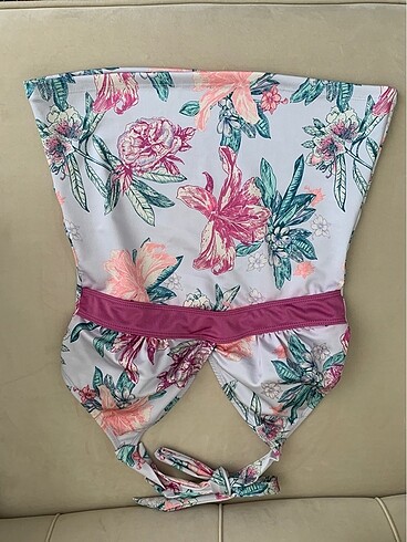 bikini üst