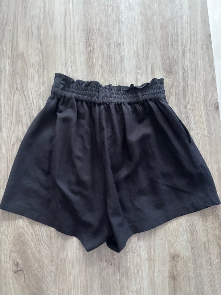 Kadın Siyah Keten Mini Şort - Görsel 2