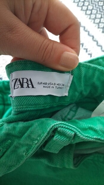 Zara Zara yeşil pantolon